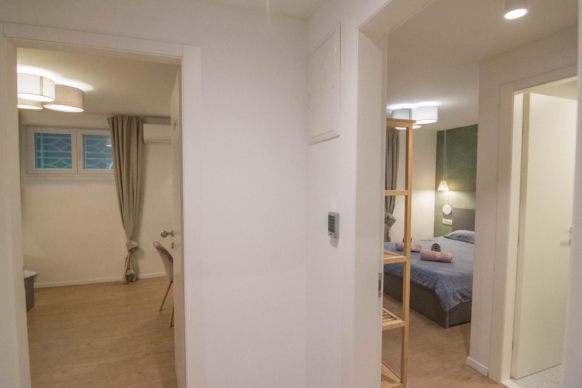 Romiru And Appartement *